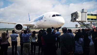 HOY / Paraguay fortalece conectividad aérea con llegada del Dreamliner