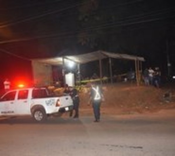 Balean a padre e hijo en San Lorenzo  - Paraguay.com