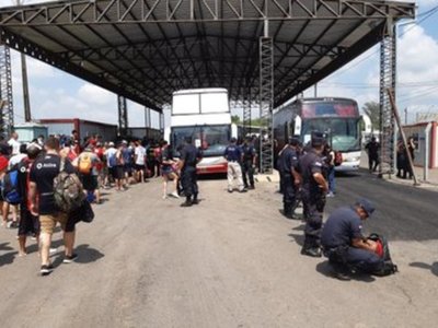 Avenidas adyacentes a La Olla se encuentran clausuradas informa Policía Nacional - .::RADIO NACIONAL::.
