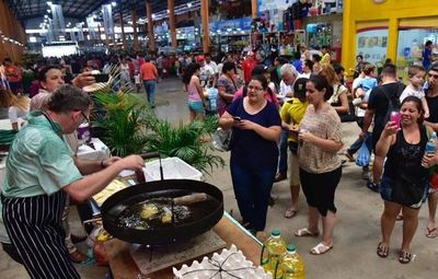 Masiva concurrencia en jornada para promover la producción y comercialización de la mandioca - Nacionales - ABC Color