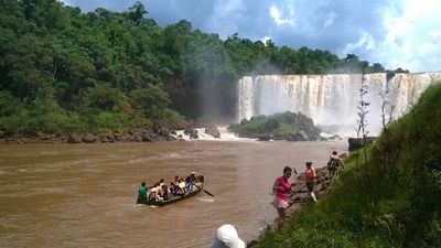 Saltos del Ñacunday recibe muchas visitas aun sin infraestructura