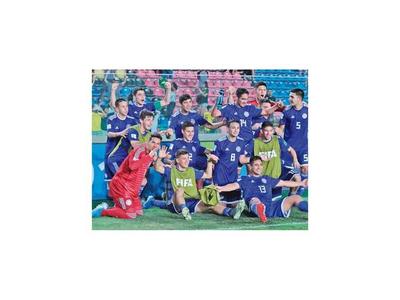 Por el gran  paso a las semifinales
