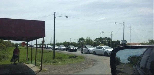 Caótico operativo retorno de los hinchas de Colón de Santa Fe - ADN Paraguayo