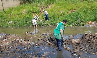 Ciudadanos buscan restaurar vida en la bahía de Asunción