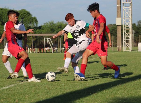 Sub 15: Olimpia empata el clásico y Libertad lo acecha - Fútbol - ABC Color