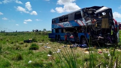 Suman cinco los paraguayos muertos en tragedia vial en Argentina. Dieron a conocer las identidades - ADN Paraguayo