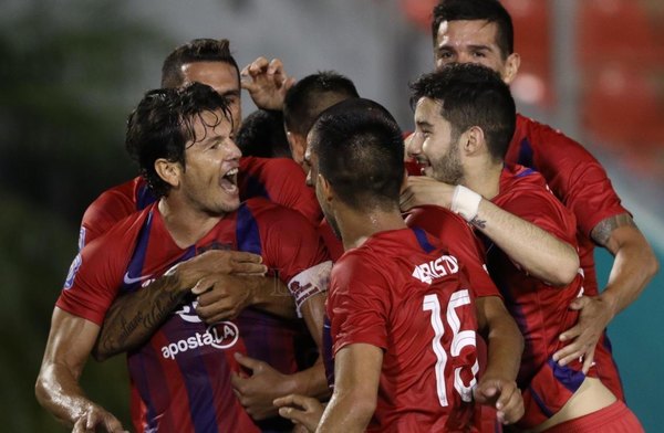 Cerro aplasta a Nacional y mira motivado el superclásico