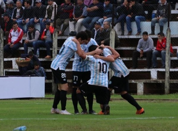 Guaireña, primer ascendido a la Primera División - Digital Misiones