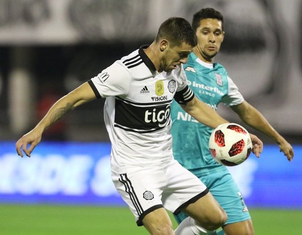 Santaní – Olimpia y Libertad – General Díaz, para seguir con el Clausura