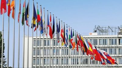 ¿Qué hacen la Cancillería, Embajadas y Consulados por el país?