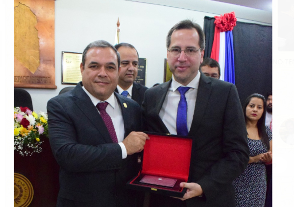 Junta Departamental reconoce labor de magistrado