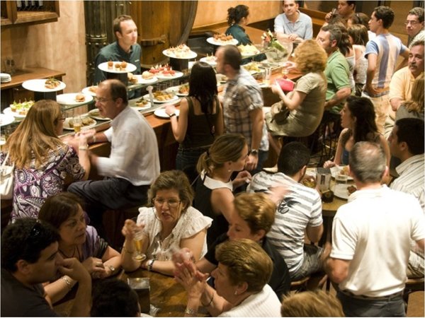 Restaurantes reportan baja del 30% por la recesión económica