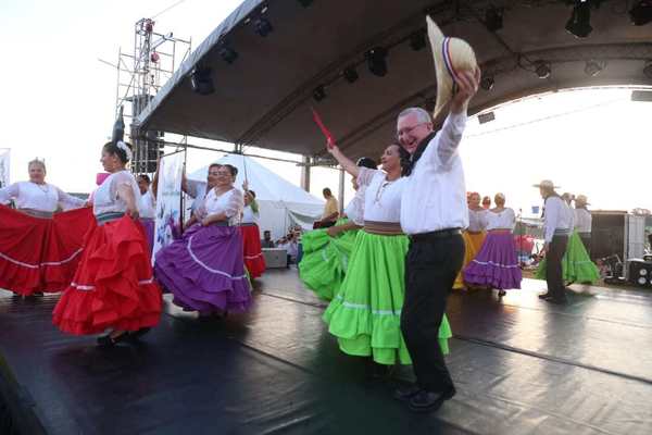 Semana de la Cultura y la Diversidad arrancó durante Festival de la Expo Pa’i Coronel, en Minga Guazú - ADN Paraguayo