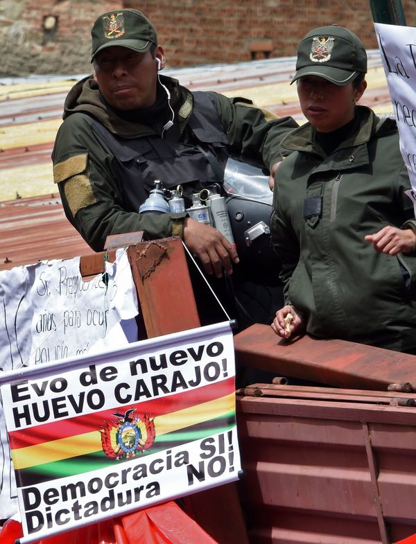 Secretaría OEA rechaza “cualquier salida inconstitucional” a crisis en Bolivia