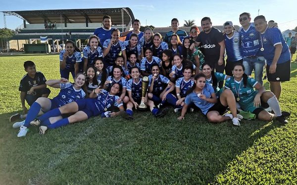 Santarriteña es campeón del Interligas femenino