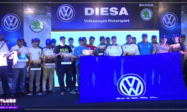 Diesa homenajea a sus corredores del Rally