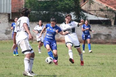 Femenino: Libertad/Limpeño y Sol, siguen invictas - Fútbol - ABC Color