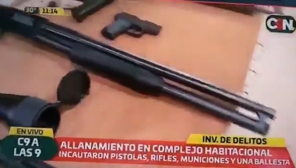 Policía incautó una escopeta marca "Warning"