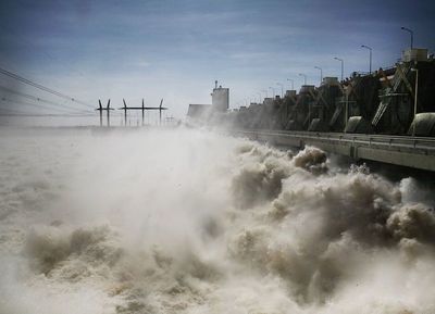 Parlasur pedirá que energía paraguaya de EBY sea vendida solo por Ande
