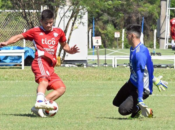 La Sub 23 inicia trabajos pensando en el Preolímpico - Fútbol - ABC Color