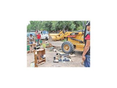 Destruyen 90 tragamonedas que funcionaban ilegalmente