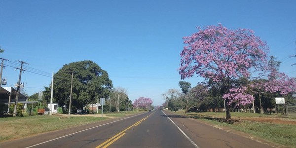 HOY JORNADA CALUROSA Y PROBABILIDAD DE CHAPARRONES A LA TARDE EN VARIOS PUNTOS DEL PAÍS