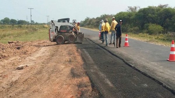 MOPC adjudicó US$ 8,8 millones para asfaltar caminos