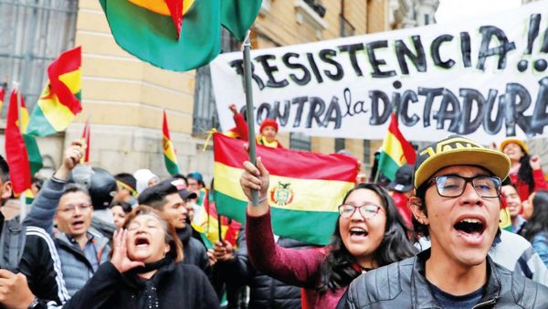 Bolivia acéfala