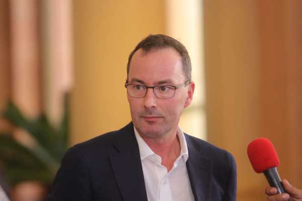Abdo Benítez recibió a dueño de estancia para conversar sobre proyecto de expropiación | .::Agencia IP::.