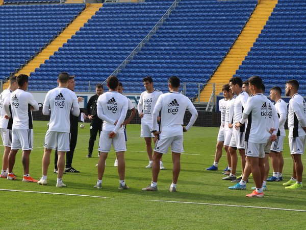 Se sumaron cuatro futbolistas a la selección paraguaya