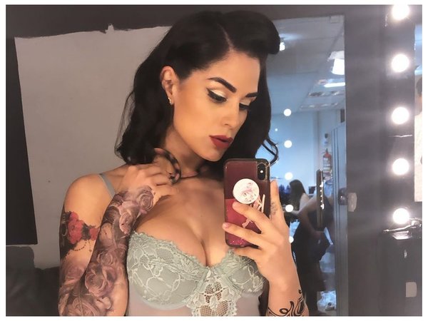 Fabiola: "Le voy a dejar a mi novio por vos"