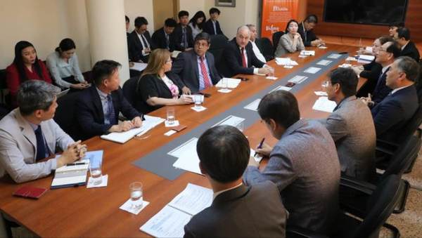 Coreanos interesados en desarrollar proyectos viales y ferroviarios en el país » Ñanduti