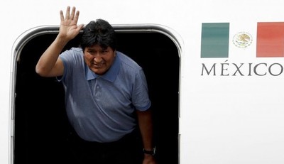 Evo Morales llegó a México y agradeció a López Obrador: 'muchas gracias por salvarnos la vida'