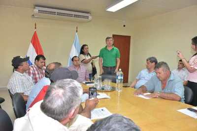 Yacyretá brindará asistencia a pescadores durante la veda - Digital Misiones