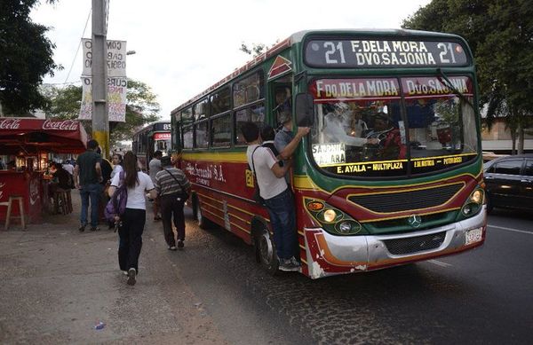 Paro del transporte revive por incumplimiento de acuerdo con Cetrapam - Nacionales - ABC Color