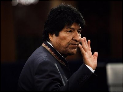 Almagro dice que quien cometió un "golpe de Estado" fue Evo Morales