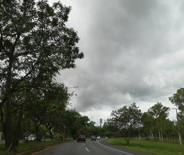 Miércoles con lluvias y tormentas en todo el país