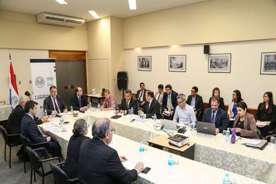 Gobierno busca mejorar la hidrovía