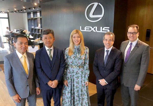 Inauguración del Lexus Showroom
