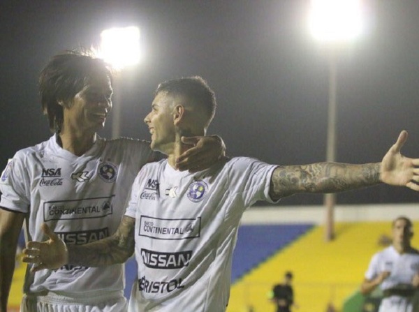 Sol golea a Deportivo Capiatá en el cierre de Fecha 18