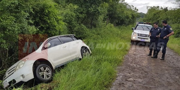 ROBÓ UN AUTOMÓVIL Y LO VOLVIÓ A ABANDONAR A POCOS KILÓMETROS DEL LUGAR