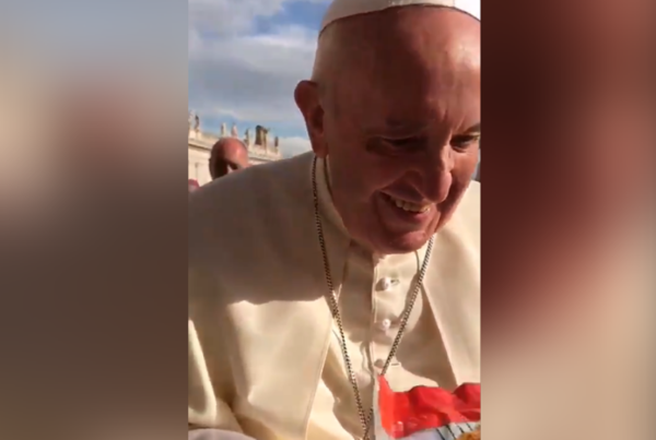 ¡El Papa Francisco ya tiene merienda para esta tarde!