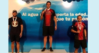 Paraguayos logran medallas en el Sudamericano Master de Natación - ADN Paraguayo