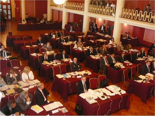 PGN: Diputados aplican recorte de G. 4.695 millones al Parlasur
