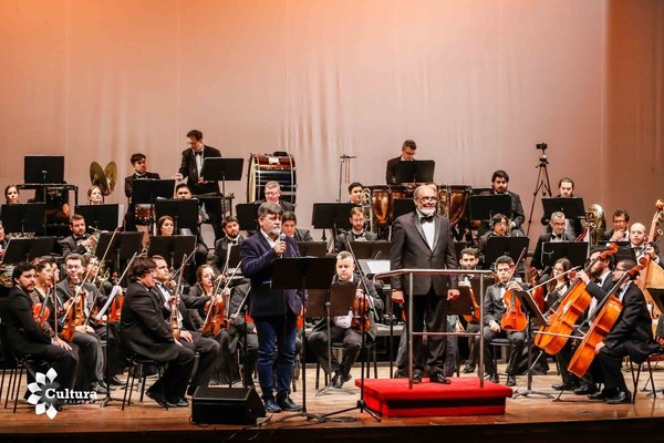 Este viernes prosigue gira “Flores del Paraguay” en Luque - ADN Paraguayo