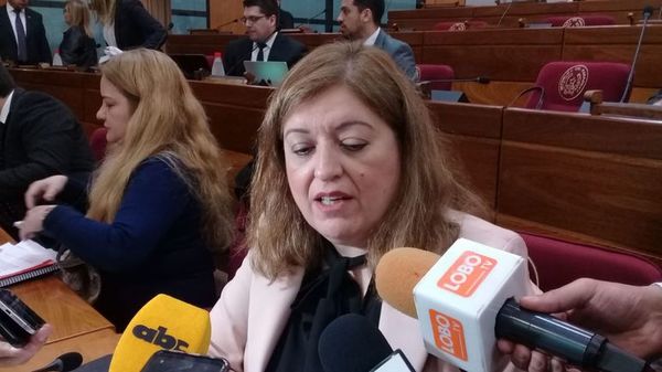 Fiscala General designa a 14 nuevos agentes contra lavado de dinero y terrorismo - Nacionales - ABC Color