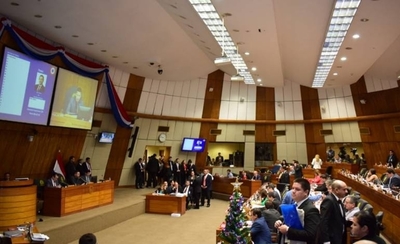 HOY / Tras casi 12 horas de sesión, declaran cuarto intermedio durante tratamiento del PGN 2020