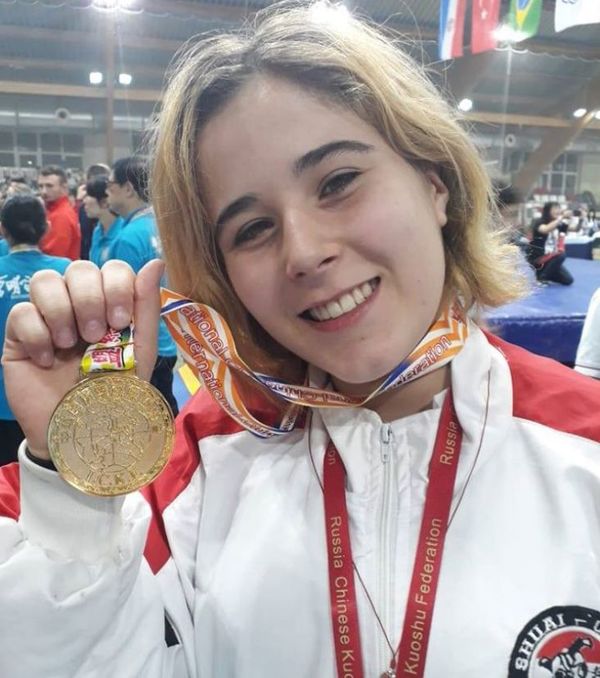 Paraguaya logra    la medalla de oro - Deportes - ABC Color
