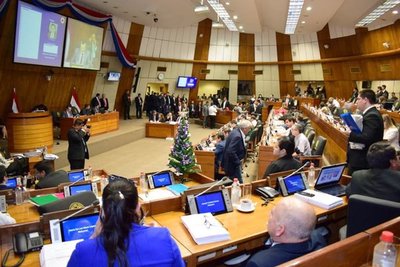 Cuarto intermedio para estudio de presupuesto en Diputados