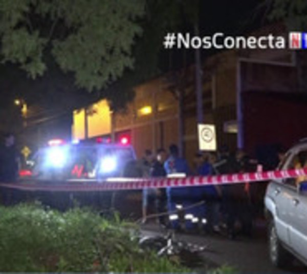 Presunto delincuente muere tras persecución y balacera en Ñemby - Paraguay.com